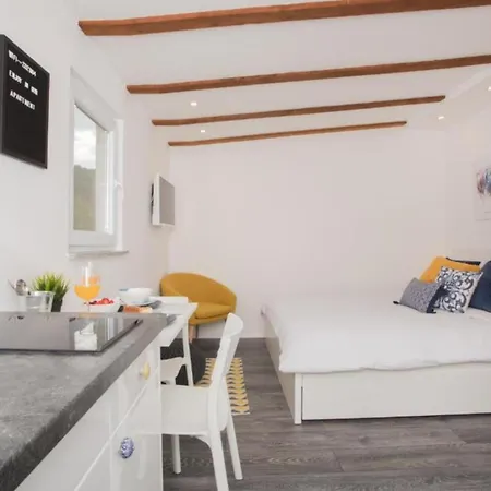 Skatula Appartement Skradin