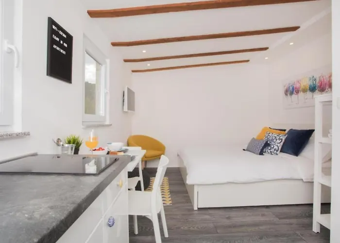 Skatula Apartman Skradin